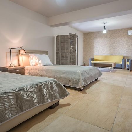 Villa Merovigli - Sea Views & Private Pool, Ideal For Large Groups, By Zantewize Tragaki Exterior photo
